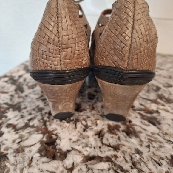 GENTLE SOULS  Leather SANDALS size 7M - Picture 4 of 14